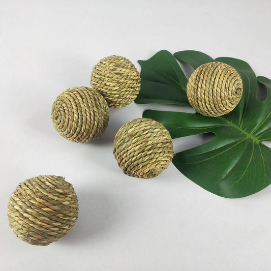 Pet Natural Straw Rope Ball For Hamsters, Rabbits, And Parrots.