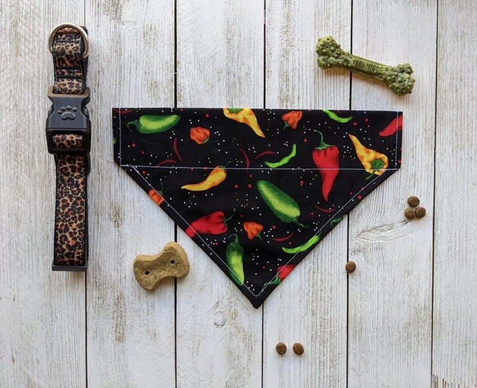 Over-The-Dog Collar Dog Bandana, Handmade Slide-On, 26 Prints, KITTY/1, view 55