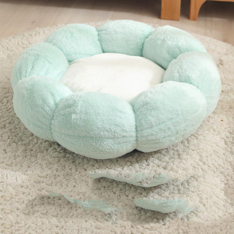 Floral Haven Pet Bed - Luxurious Flower - Shaped Blanket For Dogs And Cats - Pets Perfect