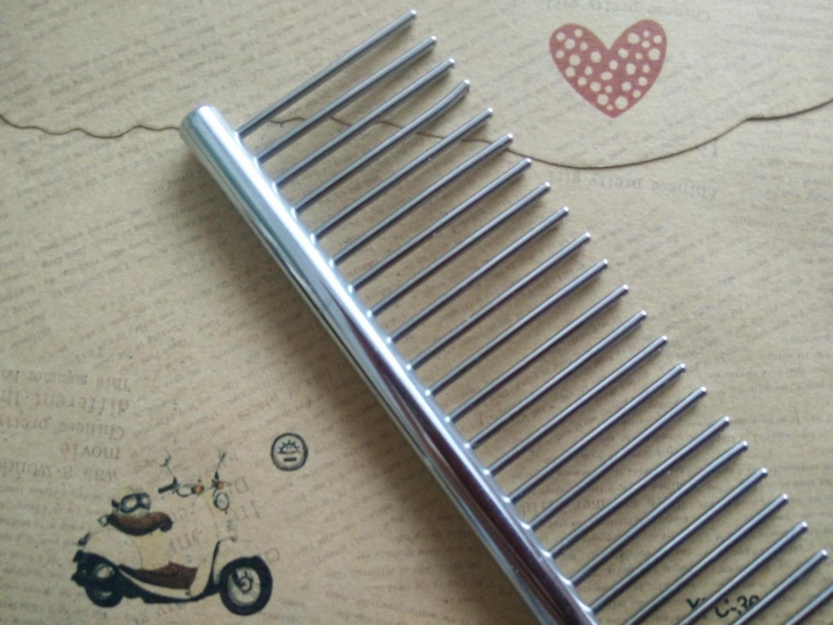 Professional Steel Dog Grooming Comb - Detangling and Finishing Row Comb - Pets Perfect