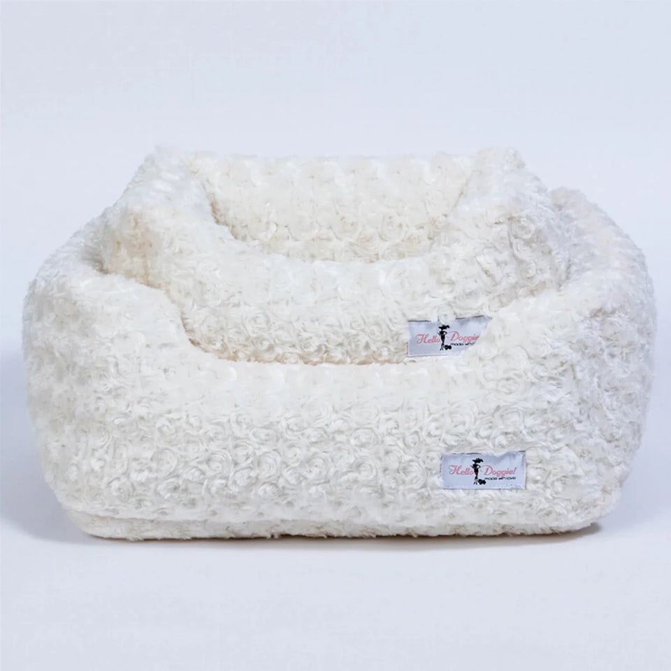 Rosebud Cream Bed - Pets Perfect