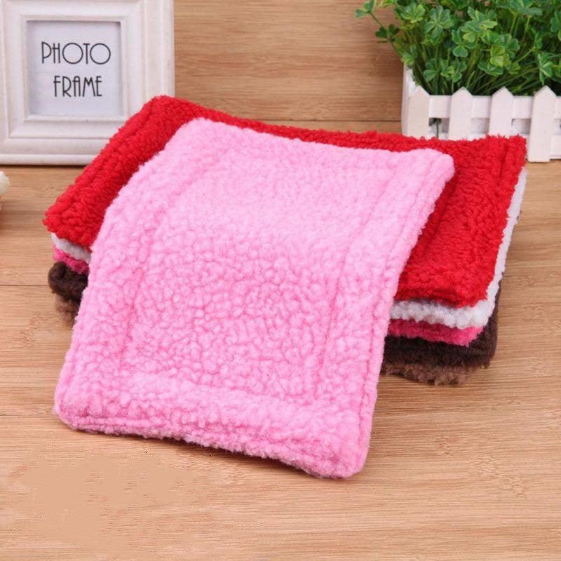 Cotton Hamster Nest with Thermal Filling Warm Bedding - Pets Perfect