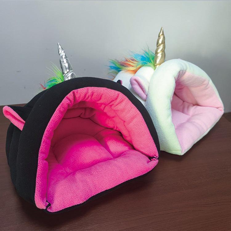 Cozy Retreat Semi - Enclosed Hamster Haven - Pets Perfect