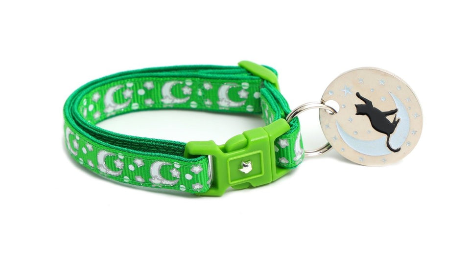 Silver Moons and Stars on Kelly Green Cat Collar, view 7