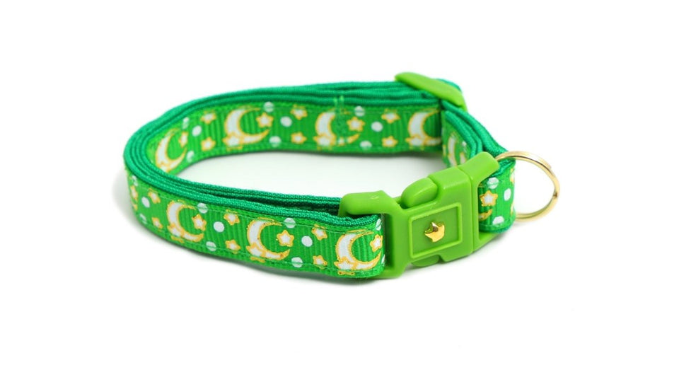 Gold Moons and Stars on Kelly Green Cat Collar, view 7