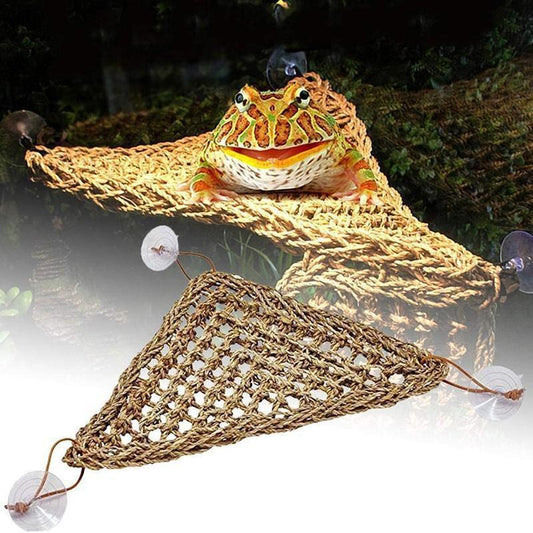 Comfortable and Natural Straw Reptile Bed Hammock for Basking and Relaxation.