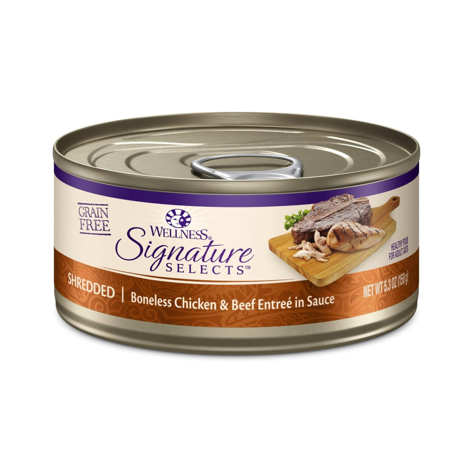 Angled view of a purple and brown can of Wellness Signature Selects Shredded Boneless Chicken & Beef Entrée in Sauce.