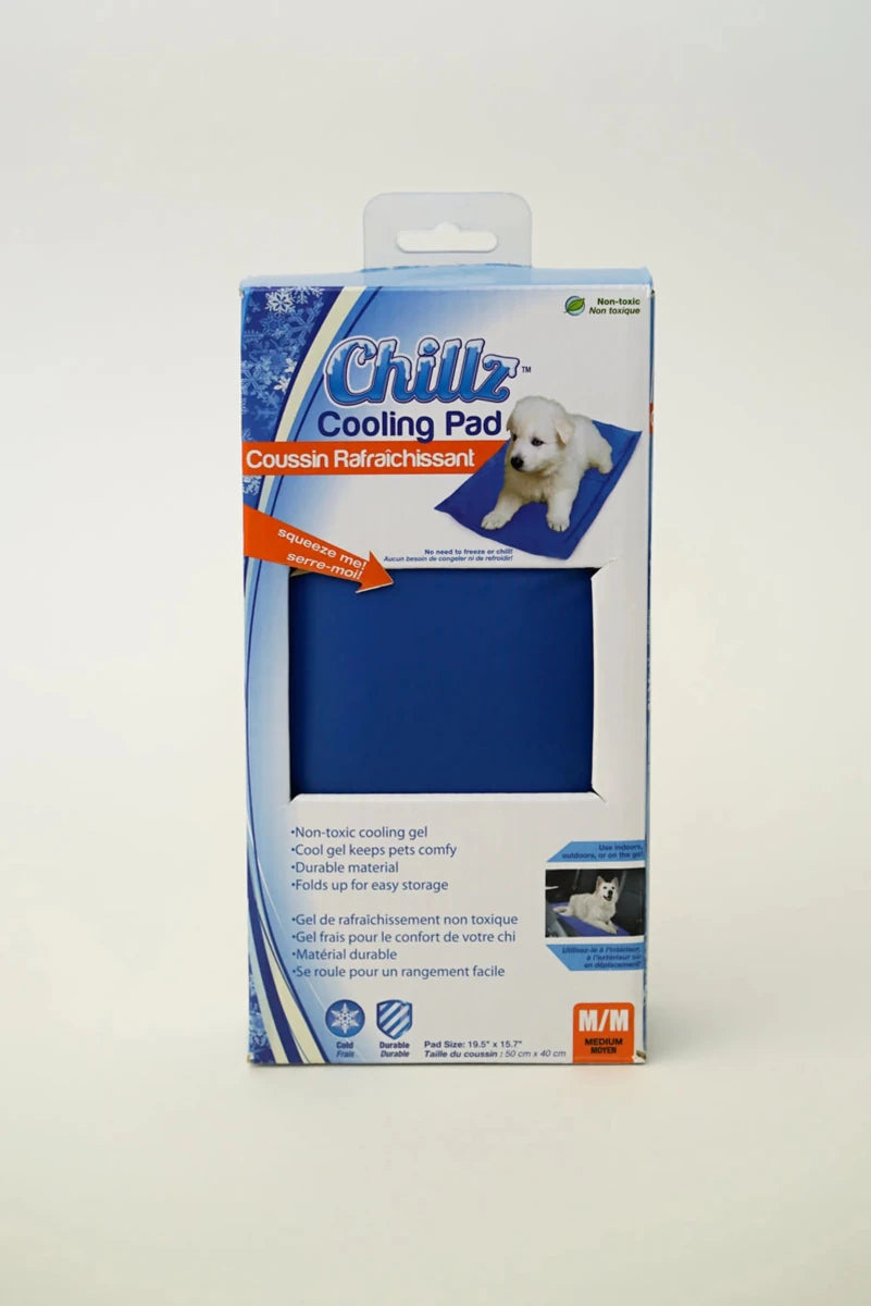 Front of Chillz medium cooling pad package with blue mat visible through window