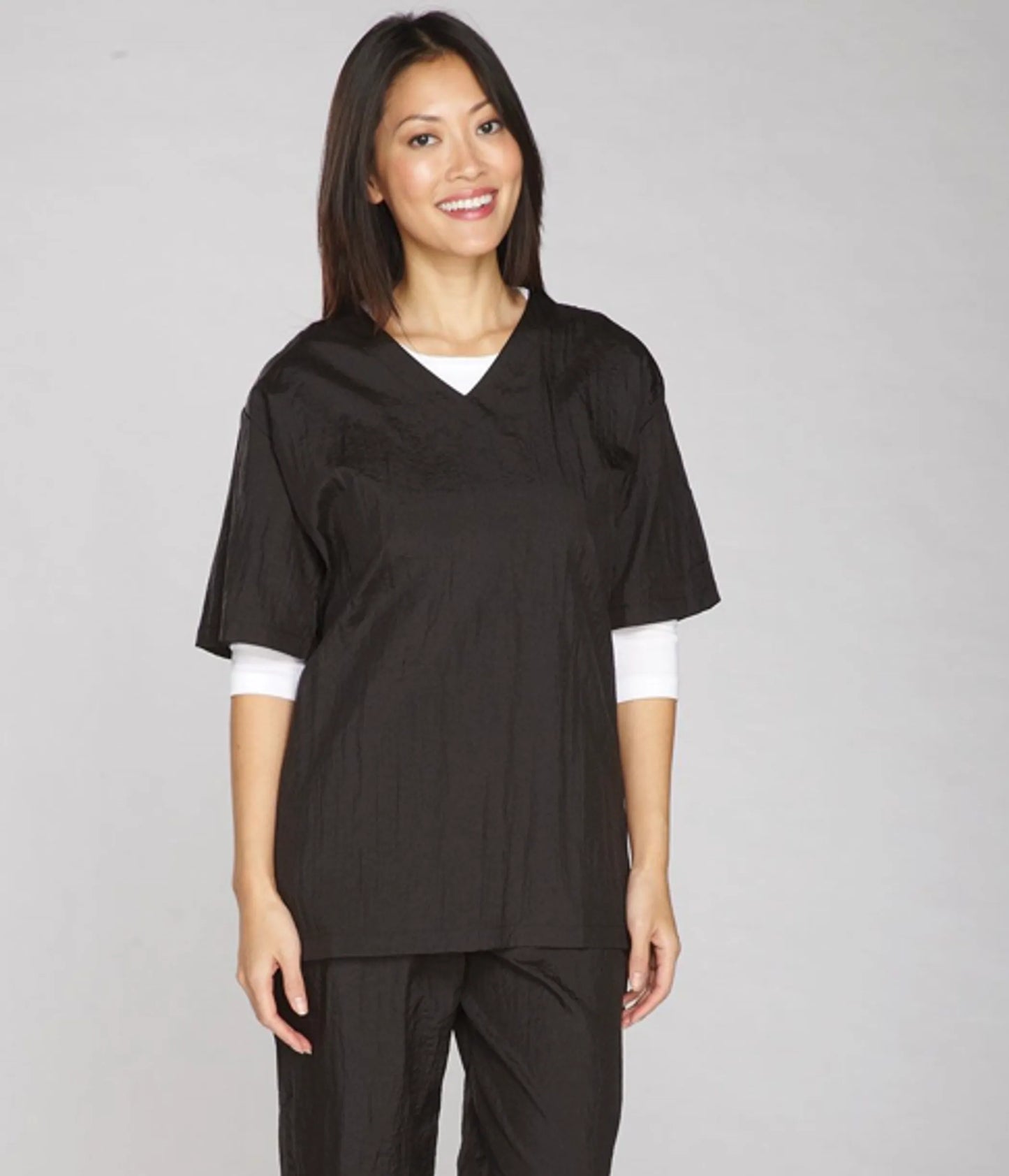 Top Performance V-Neck Grooming Smock