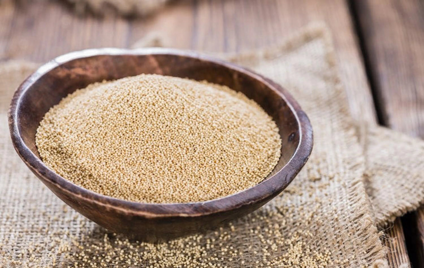 The Petz Kitchen Amaranth Powder - Ancient Grain Complete Protein Dog Supplement - Gluten and Wheat Free