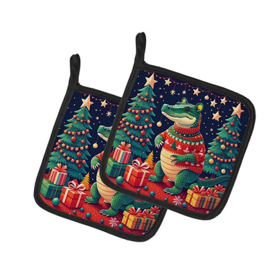 Animal Christmas Pair of Pot Holders - 7.5HX7.5W, 194030779347/Alligator