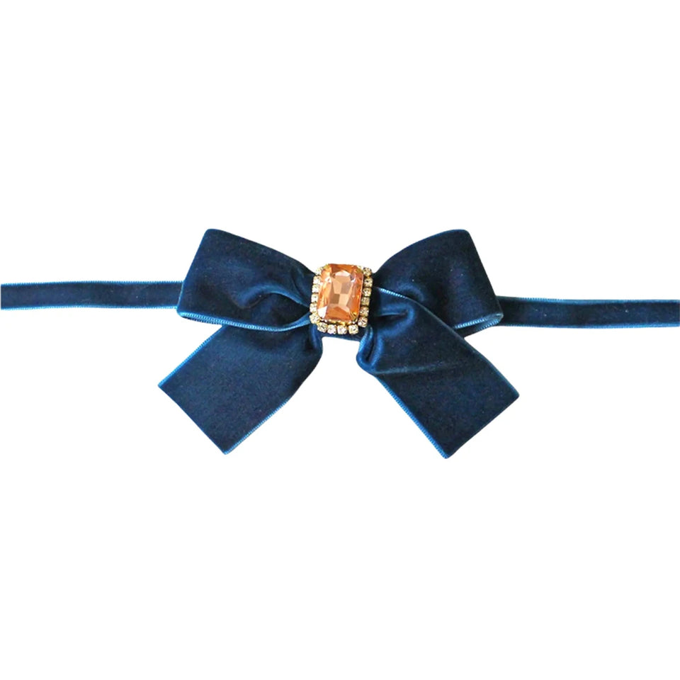Luxurious Velvet Bow Necklace - Pets Perfect