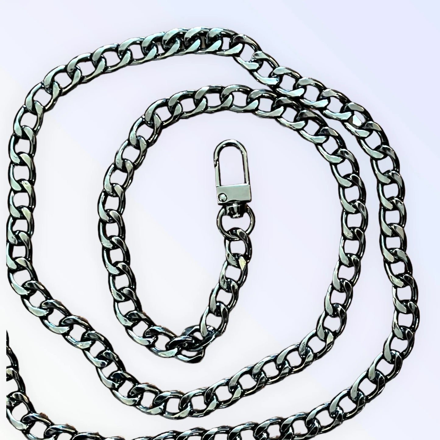 A Stroll on 5th Avenue - Leash