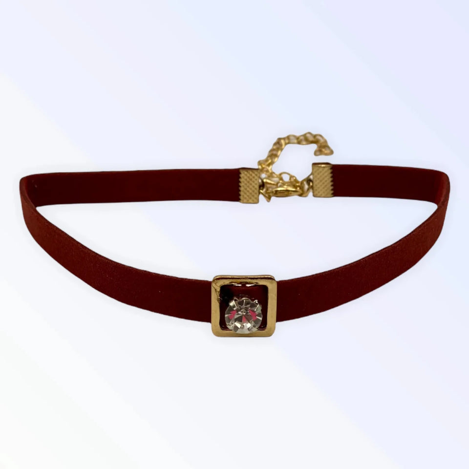 Burgundy Buckle Necklace - Pets Perfect