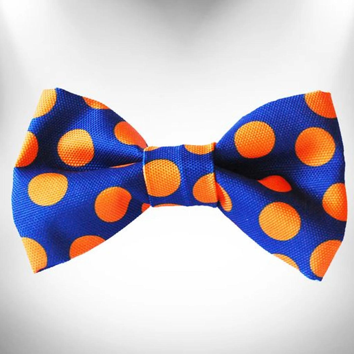 Walk-e-Woo Polka Dot Dog Bow Tie
