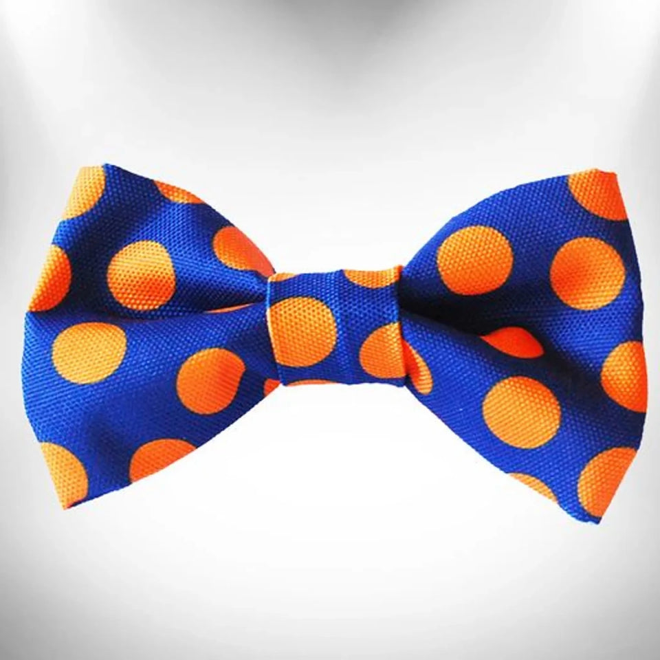 Walk-e-Woo Polka Dot Dog Bow Tie - Pets Perfect