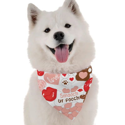 BanDoggie Give This Pooch a Smooch Valentine's Dog Bandana - Pets Perfect