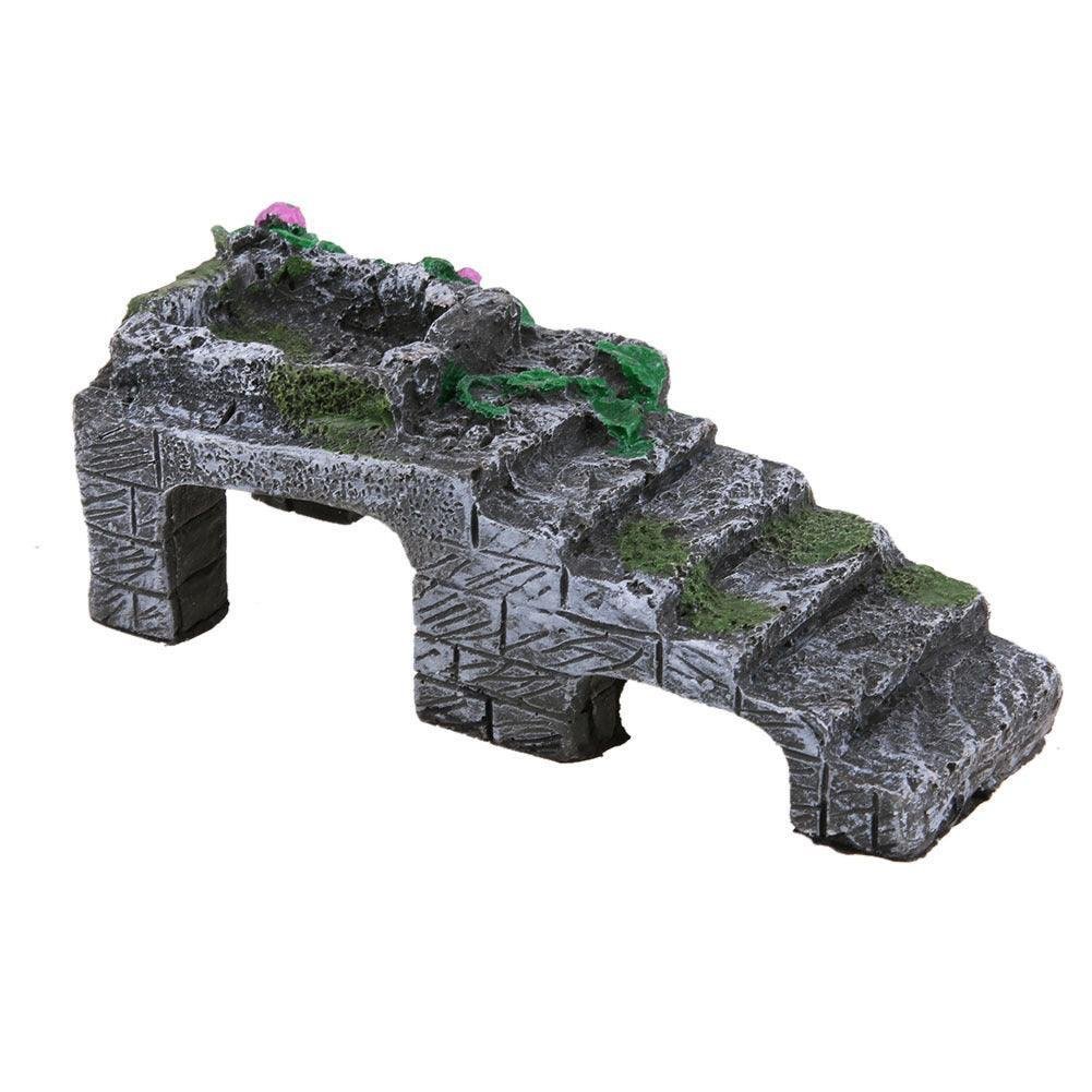 Resin Reptile Retreat: Elevated Climbing Haven - Pets Perfect