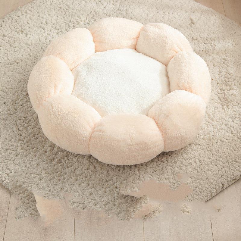 Floral Haven Pet Bed - Luxurious Flower - Shaped Blanket For Dogs And Cats - Pets Perfect