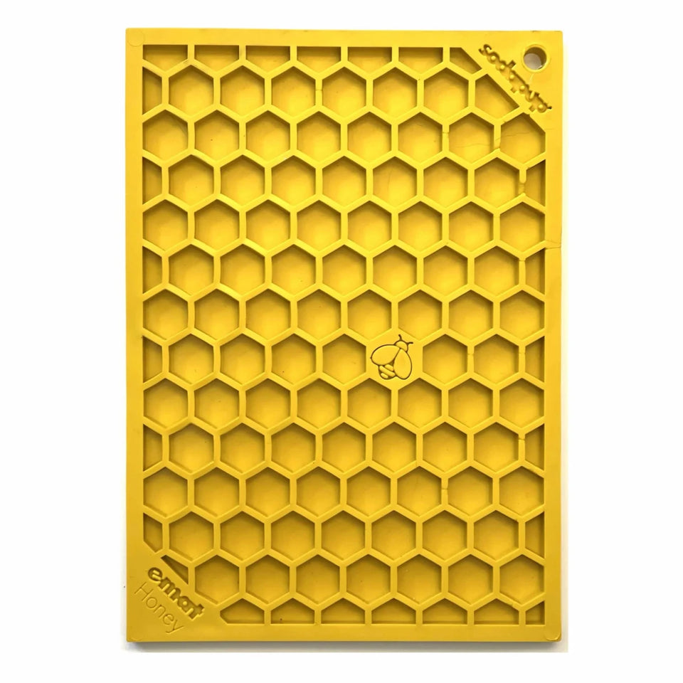 SodaPup Honeycomb Design eMat Enrichment Lick Mat, Small and Large, view 3