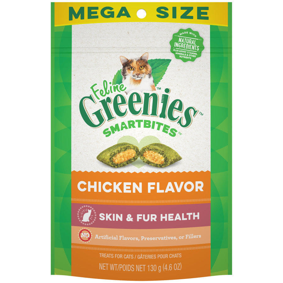 Greenies Feline SmartBites Skin Fur Crunchy Soft Adult Cat Treats Chicken, 4.6 oz