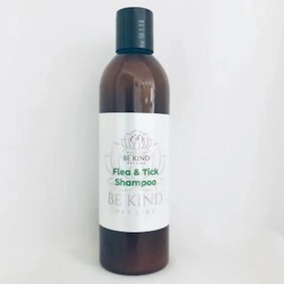 Flea and Tick Pet Shampoo - Pets Perfect