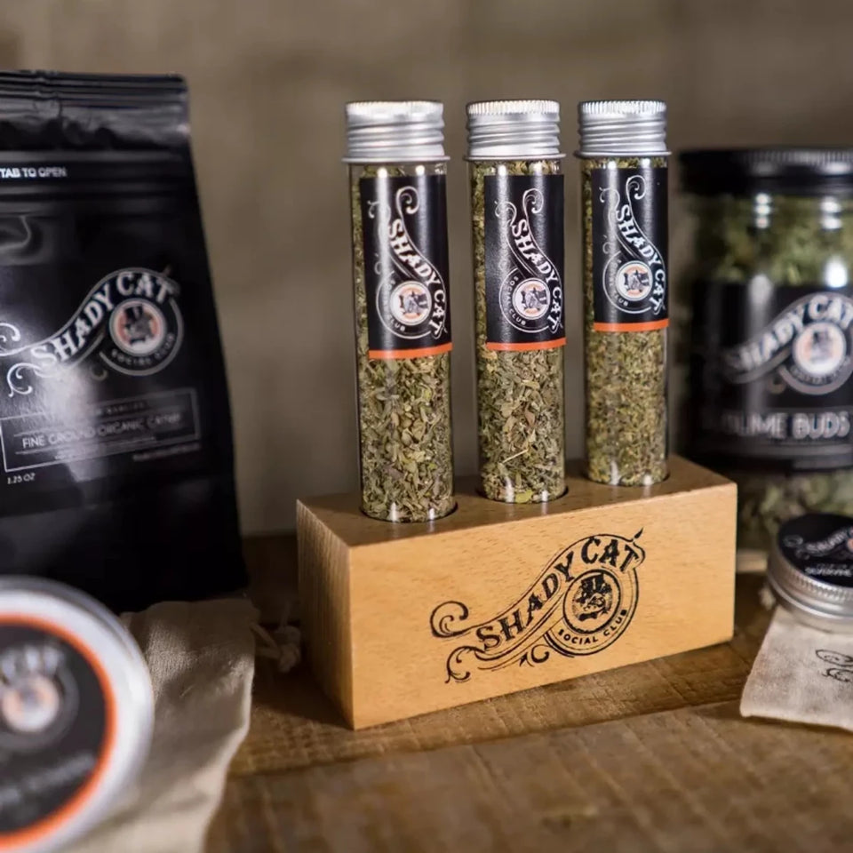 Premium Organic Silvervine Tin - Pets Perfect
