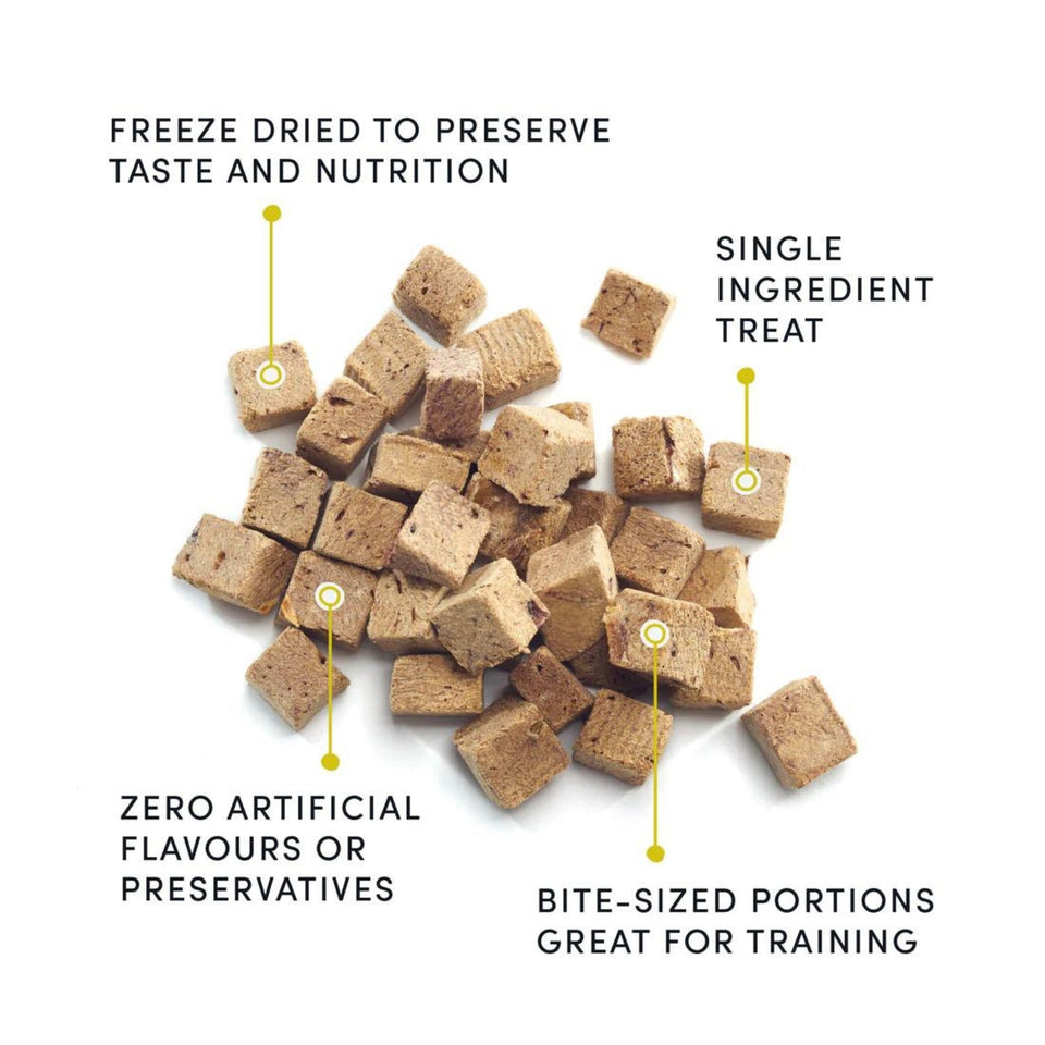 Crumps Naturals Mini Trainers Freeze-Dried Beef Liver Dog Treats