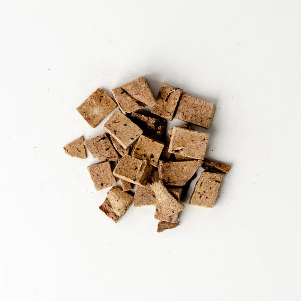 Green Juju Dog & Cat Freeze-Dried Grain Free Bison Trainers 3oz.