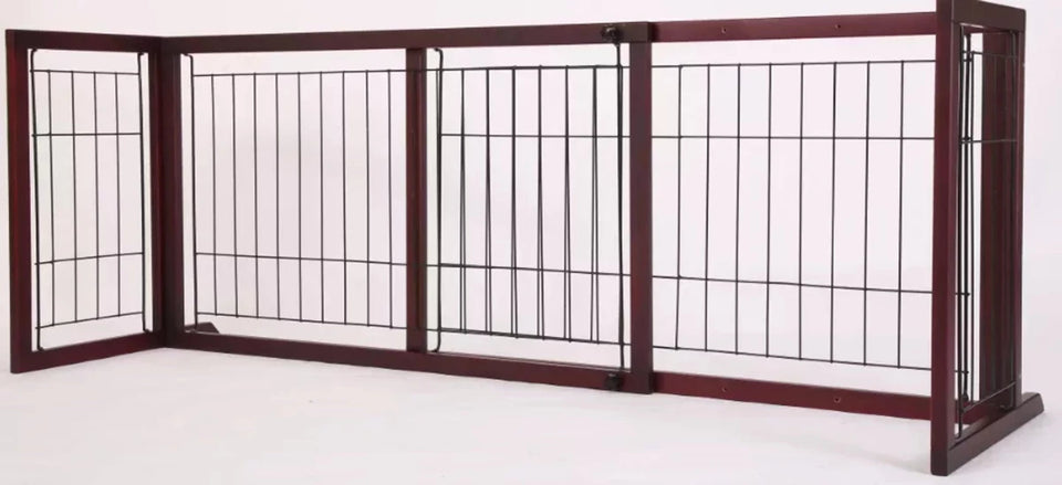 Extendable Wooden Pet Gate - Pets Perfect