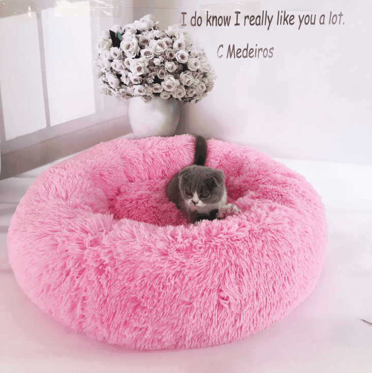 Cozy Haven: Luxurious Round Pet Bed For Winter Comfort - Pets Perfect