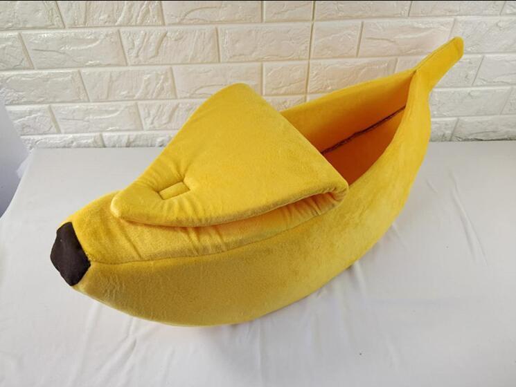 Cozy Banana Dog Bed - The Ultimate Snuggle Spot For Your Furry Friend - Pets Perfect