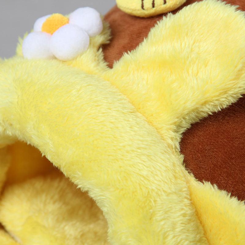 Plush Pet Haven for Small Animals - Spacious Bed & Hideaway - Pets Perfect