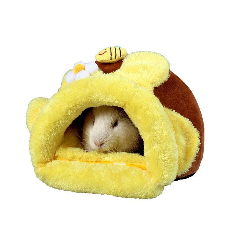 Plush Pet Haven for Small Animals - Spacious Bed & Hideaway - Pets Perfect