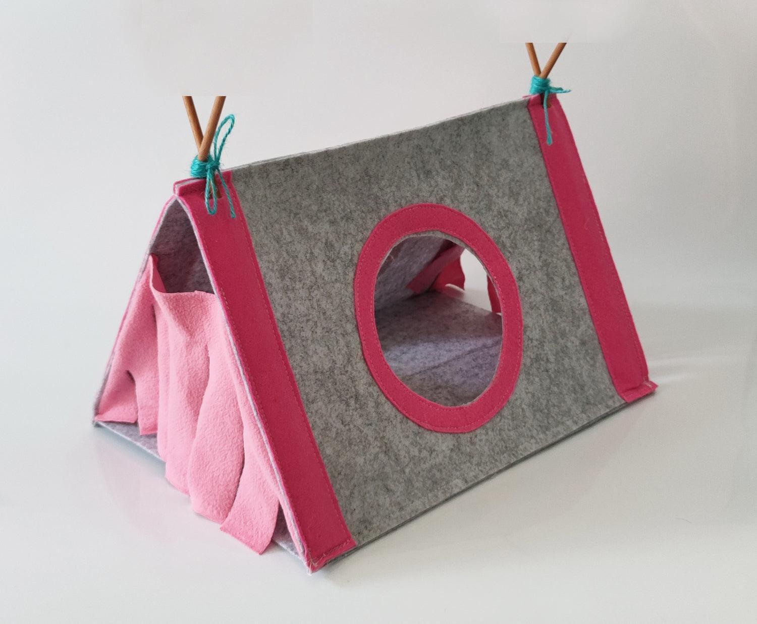 Cozy Pet Retreat: Felt Cloth Rabbit Nest & Hamster Corner House Tent.