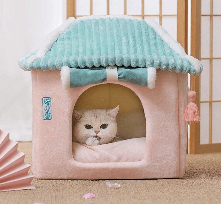 Cozy Retreat Cat House - The Ultimate Enclosed Cat Villa - Pets Perfect