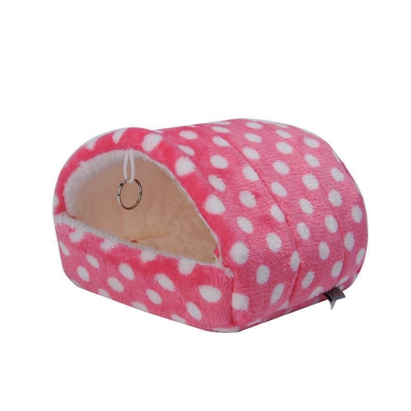 Cozy Triangle Retreat: Luxurious Hamster Bird House Bed - Pets Perfect