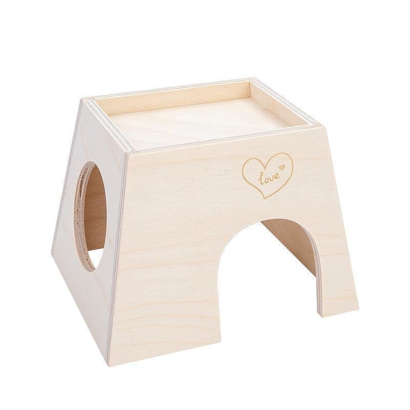 Cozy Woodland Retreat - Wooden Hamster Hideout with Stitching Details - Pets Perfect