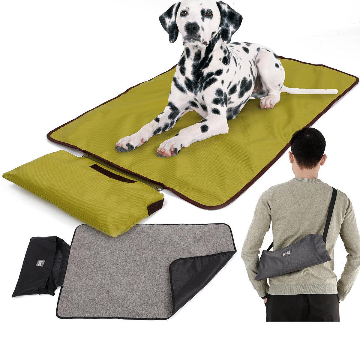Portable Waterproof Outdoor Pet Blanket - Cozy Comfort For Dogs And Cats-0