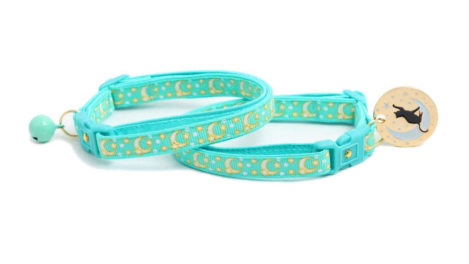 Gold Moons and Stars on Aqua V2 Cat Collar, view 4