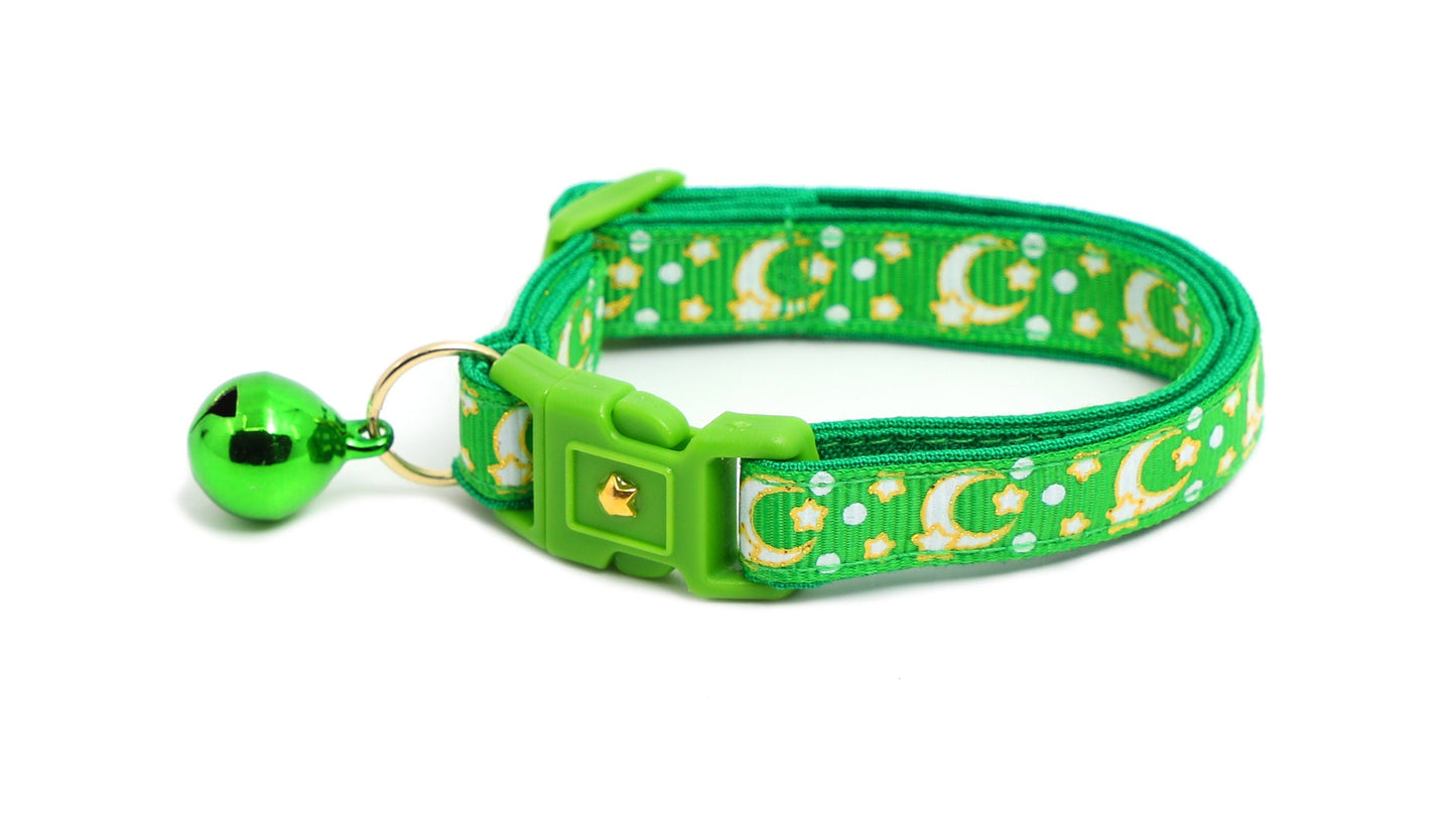Gold Moons and Stars on Kelly Green Cat Collar