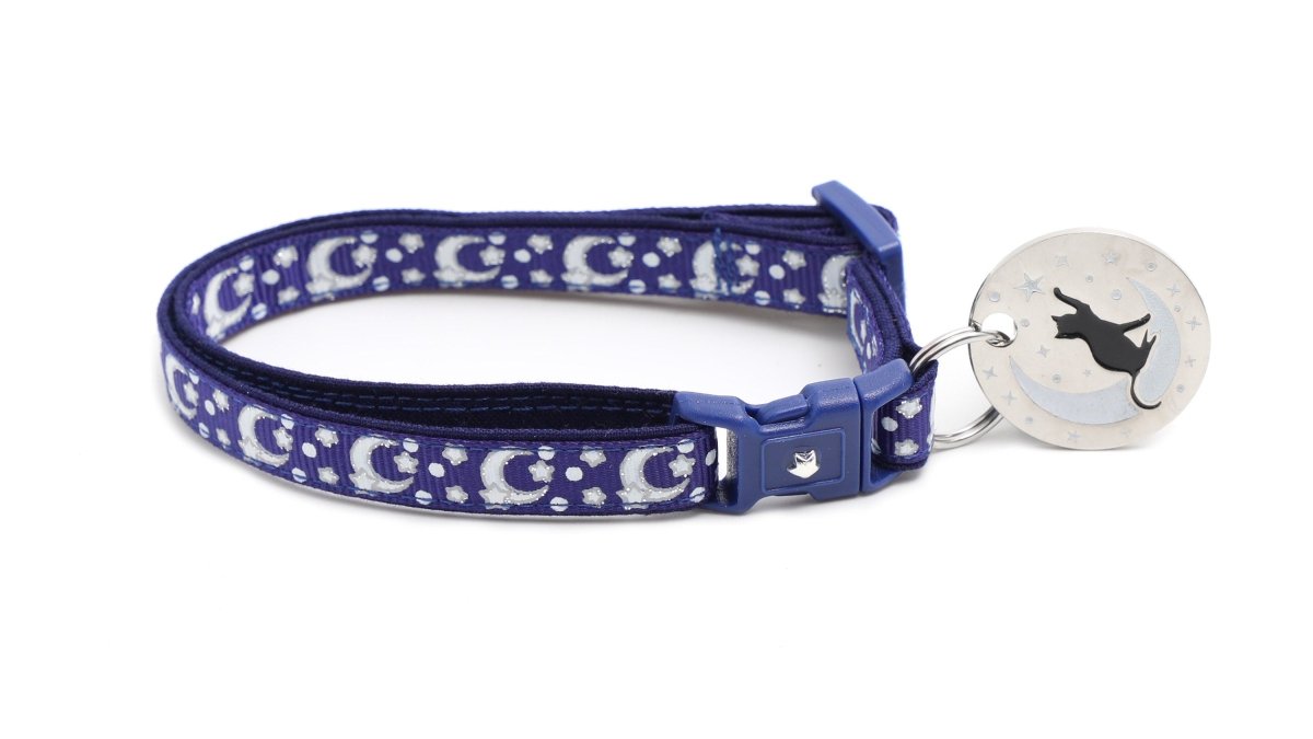 Pugs2Persians Glow - in - the - Dark Cat Collar - Silver Moons & Stars on Navy Blue with Breakaway Safety Buckle - Pets Perfect